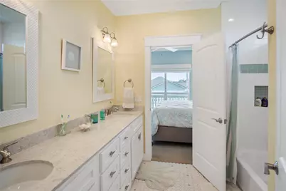 973 Sea Breeze, Crystal Beach, TX 77650 - Photo 35