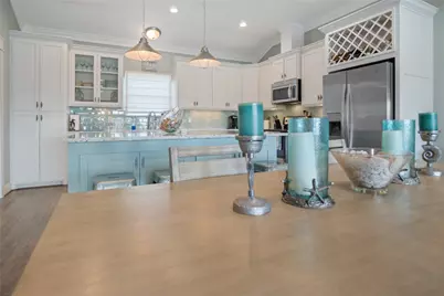 973 Sea Breeze, Crystal Beach, TX 77650 - Photo 21