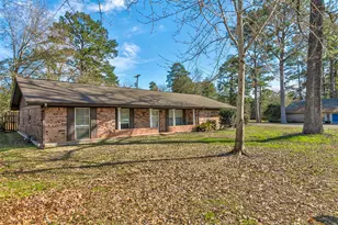 1300 Northwood Dr, Jasper, TX 75951 - Photo 3