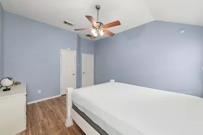 13605 Trail Meadow Lane, Rosharon, TX 77583 - Photo 17