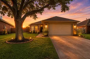 13605 Trail Meadow Ln, Rosharon, TX 77583 - Photo 1