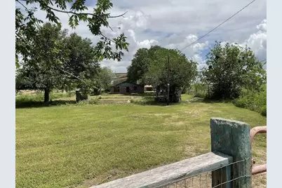 4048 W Fm 1161 Road, Wharton, TX 77488 - Photo 17