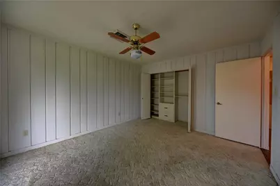 687 Bending Oaks Drive, Bellville, TX 77418 - Photo 13