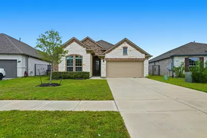 2725 Arbor Edge Crossing, La Marque, TX 77568 - Photo 1