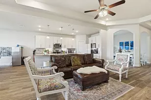 2725 Arbor Edge Crossing, Texas City, TX 77568 - Photo 9