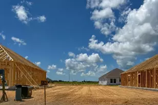 12121 Barkley Oak Dr, Texas City, TX 77591 - Photo 7