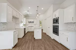 4122 Echo Mountain Dr, Houston, TX 77345 - Photo 13