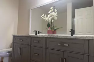 9814 Revelstoke Dr, Houston, TX 77086 - Photo 7