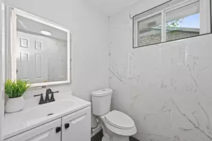 6418 Standing Oaks St, Houston, TX 77050 - Photo 23