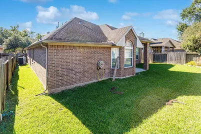 14322 Baron Creek Lane, Houston, TX 77044 - Photo 13