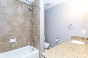 14322 Baron Creek Ln, Houston, TX 77044 - Photo 17