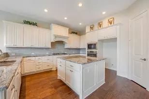 14062 Dunsmore Lndg Dr, Houston, TX 77059 - Photo 11