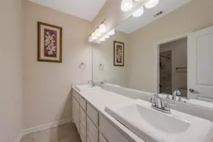14062 Dunsmore Lndg Dr, Houston, TX 77059 - Photo 25