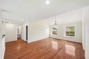 215 Crabapple Dr, Baytown, TX 77520 - Photo 27