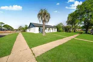 8114 Pella Dr, Houston, TX 77036 - Photo 33