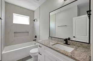 11810 Selma Ct, Conroe, TX 77306 - Photo 25