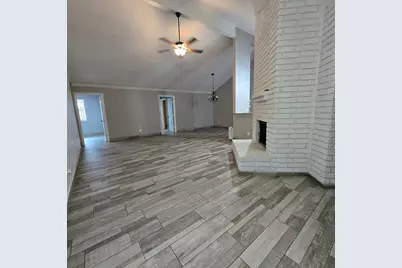 11531 Villa Heights Drive, Houston, TX 77066 - Photo 7