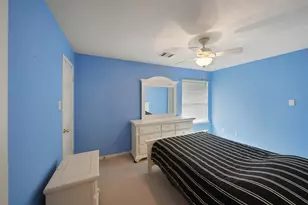 49 N Greenvine Cir, The Woodlands, TX 77382 - Photo 25