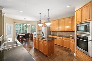 49 N Greenvine Cir, The Woodlands, TX 77382 - Photo 11
