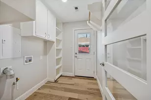 10422 Raritan Dr, Houston, TX 77043 - Photo 21