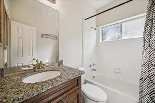 119 Lissa Ln, Sugar Land, TX 77479 - Photo 11