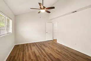 8503 Grove Park Dr, Houston, TX 77095 - Photo 15