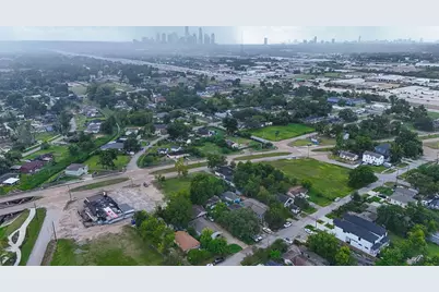 3317 Cavalcade Street, Houston, TX 77026 - Photo 37