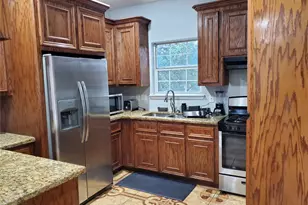 15 Stiles St, Houston, TX 77011 - Photo 5