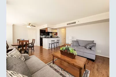 3525 Sage Road #303, Houston, TX 77056 - Photo 13