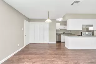 14519 Edenglen Dr, Houston, TX 77049 - Photo 17