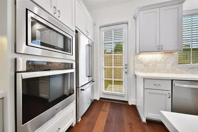 1920 Carrollton Mill Drive, Houston, TX 77380 - Photo 9