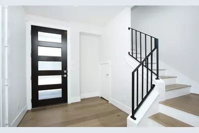 836 Fisher Street #B, Houston, TX 77018 - Photo 3