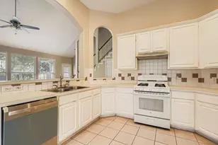 14906 White Forge Ln, Sugar Land, TX 77498 - Photo 11