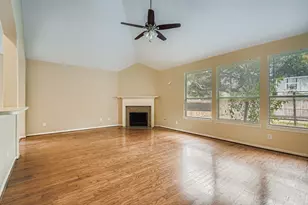 14906 White Forge Ln, Sugar Land, TX 77498 - Photo 5