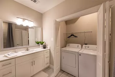 1620 Oak Tree Drive #2302, Houston, TX 77080 - Photo 3