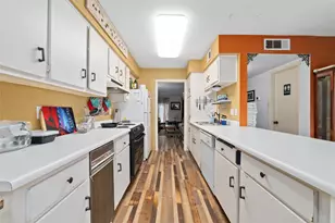 5800 Lumberdale Rd, Houston, TX 77092 - Photo 15