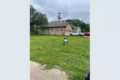 2815 Timber Drive, Dickinson, TX 77539 - Photo 9