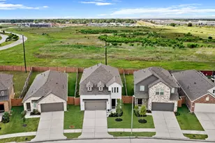 21215 Catalina Palm Dr, Cypress, TX 77433 - Photo 33