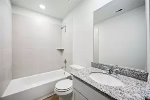 805 Clear Vly Ln, Dayton, TX 77535 - Photo 11