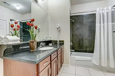 2088 Laverne Street #4, Houston, TX 77080 - Photo 13