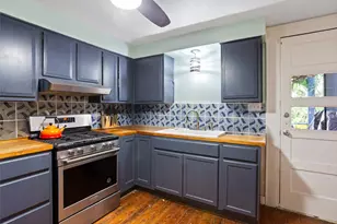 2118 Avenue K, Galveston, TX 77550 - Photo 37