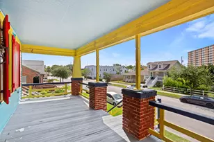 2118 Avenue K, Galveston, TX 77550 - Photo 3
