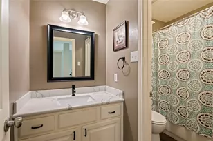 4618 N Pine Brook Way, Houston, TX 77059 - Photo 15