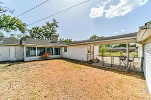 3423 Ozark St, Houston, TX 77021 - Photo 9