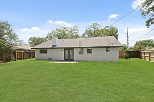 24607 Green Moss Dr, Houston, TX 77336 - Photo 23