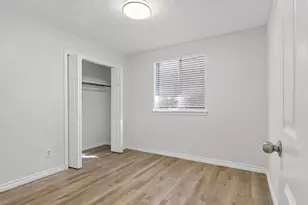 15830 Alger Dr, Missouri City, TX 77489 - Photo 11