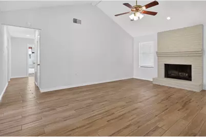 15830 Alger Drive, Missouri City, TX 77489 - Photo 5