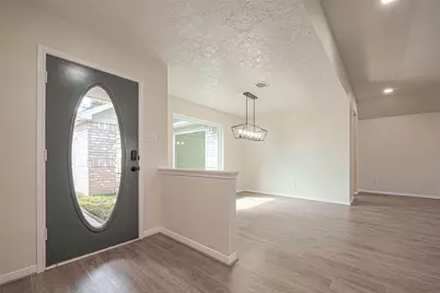 416 Heatherwood Court, League City, TX 77573 - Photo 5