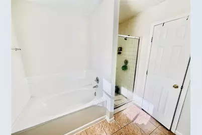 13215 Crim Road, Houston, TX 77049 - Photo 11