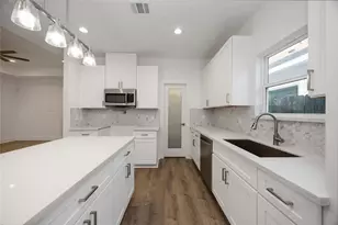 3405 Rebecca St, Houston, TX 77021 - Photo 19